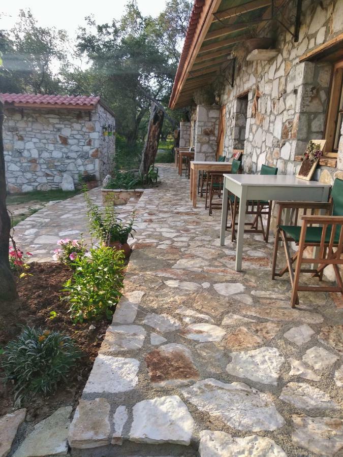 Filoxenia - The Place Of Experience Himare Ngoại thất bức ảnh